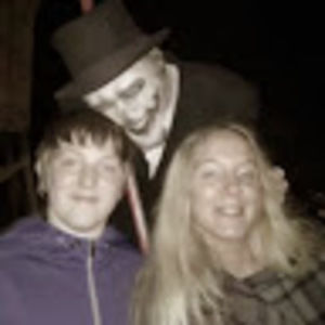 Meet your Posher, Christie